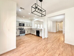 17217 N 184th Ln in Surprise, AZ - Building Photo - Building Photo