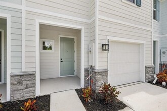 20377 Lou Angela Ln in Lutz, FL - Building Photo - Building Photo