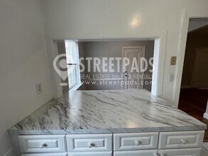 1163 Beacon St in Brookline, MA - Building Photo - Building Photo