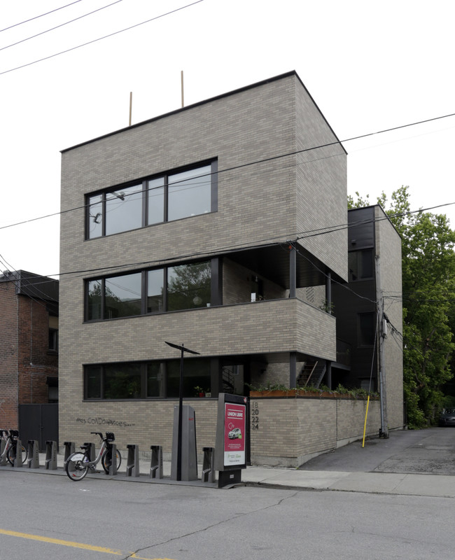 18-24 Fairmount E in Montréal, QC - Building Photo - Primary Photo