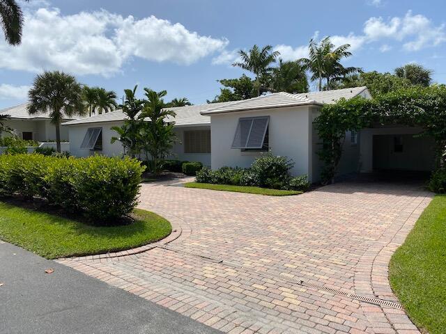 246 Merrain Rd in Palm Beach, FL - Building Photo - Building Photo