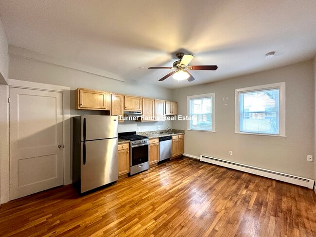 16 Kennedy Rd, Unit 26-2