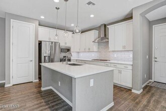 2048 S Agnes Ln in Gilbert, AZ - Building Photo - Building Photo