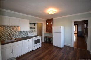 73 Center St, Unit C in Windsor Locks, CT - Building Photo