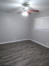 1809-on-Cox in Carrollton, TX - Foto de edificio - Building Photo