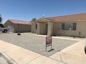11348 E 25th St in Yuma, AZ - Building Photo