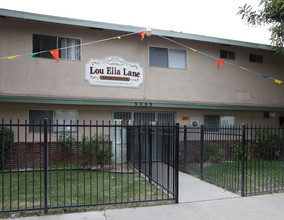 Lou Ella Lane in Riverside, CA - Building Photo - Building Photo