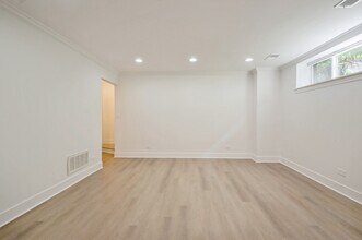 4209 N Keystone Ave in Chicago, IL - Building Photo - Building Photo