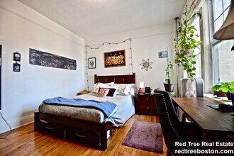 1691 Commonwealth Ave, Unit 22 in Boston, MA - Building Photo - Building Photo
