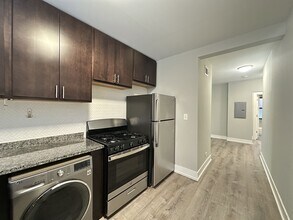 1133 Maple Ave in Evanston, IL - Building Photo - Building Photo