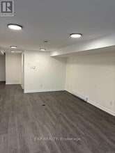 2474 Heaton Ave in Ottawa, ON - Building Photo - Building Photo