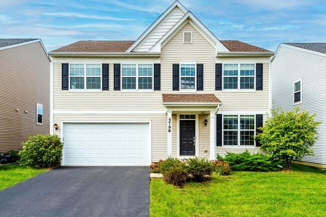 property at 5798 Oak Ridge Way