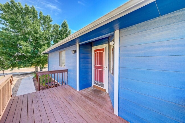615 Upton Dr in Colorado Springs, CO - Building Photo - Building Photo