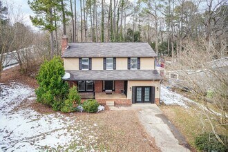 7101 Summerland Dr in Raleigh, NC - Building Photo - Building Photo