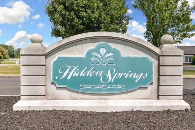 8081 Crane's Crossing Dr in Lewis Center, OH - Building Photo - Building Photo