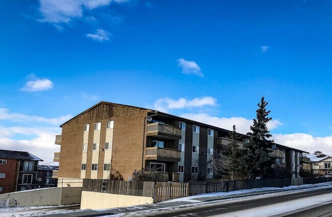 Ridgeview Apartments in Dawson Creek, BC - Building Photo - Building Photo