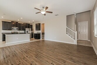 9935 Ivory Dr in Ruskin, FL - Building Photo - Building Photo