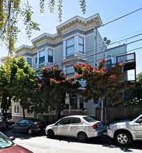 1207 Cole St in San Francisco, CA - Building Photo - Building Photo