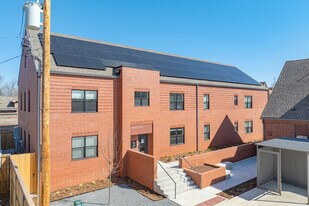Plaza Flats in Oklahoma City, OK - Building Photo