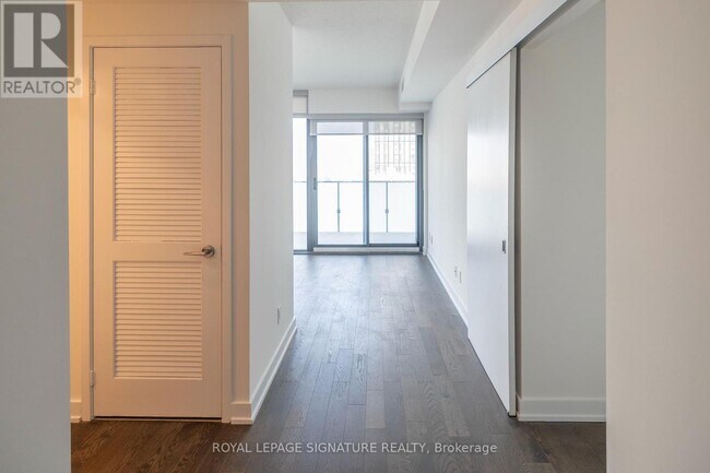 25-1425 Richmond St E in Toronto, ON - Building Photo - Building Photo