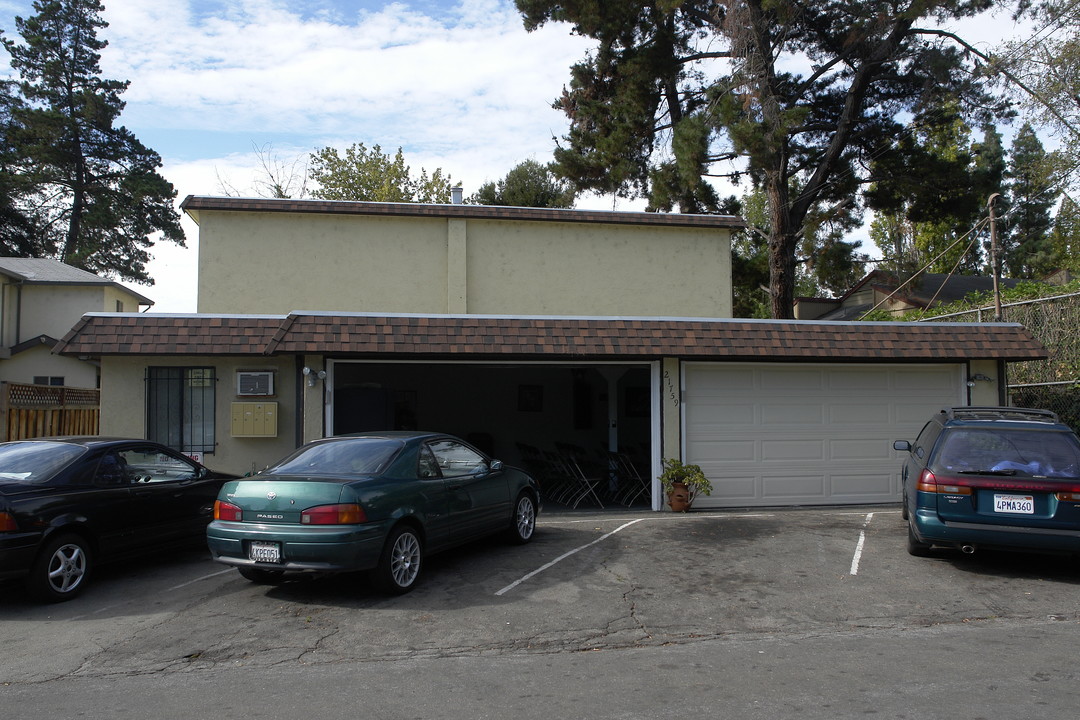 21759 Rio Vista St in Hayward, CA - Building Photo