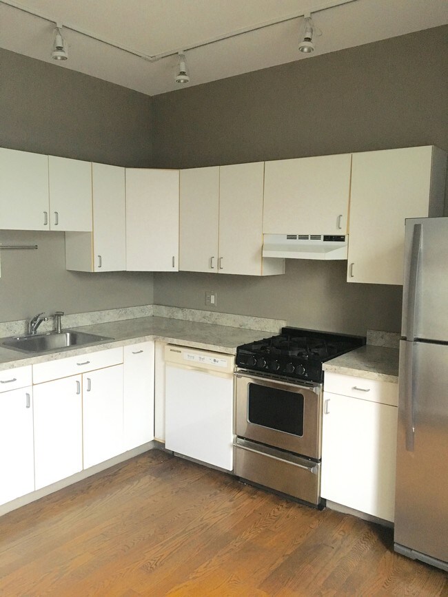 425 Bloomfield Ave Rentals in Montclair, NJ