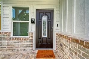 5122 Southwind St in Houston, TX - Building Photo