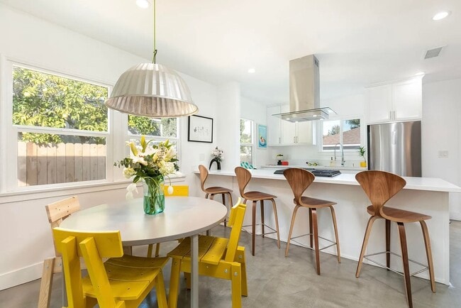 property at 4232 Verdugo Rd