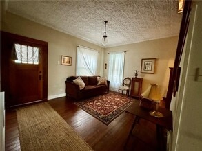 515 S Washington St in Siloam Springs, AR - Building Photo - Building Photo