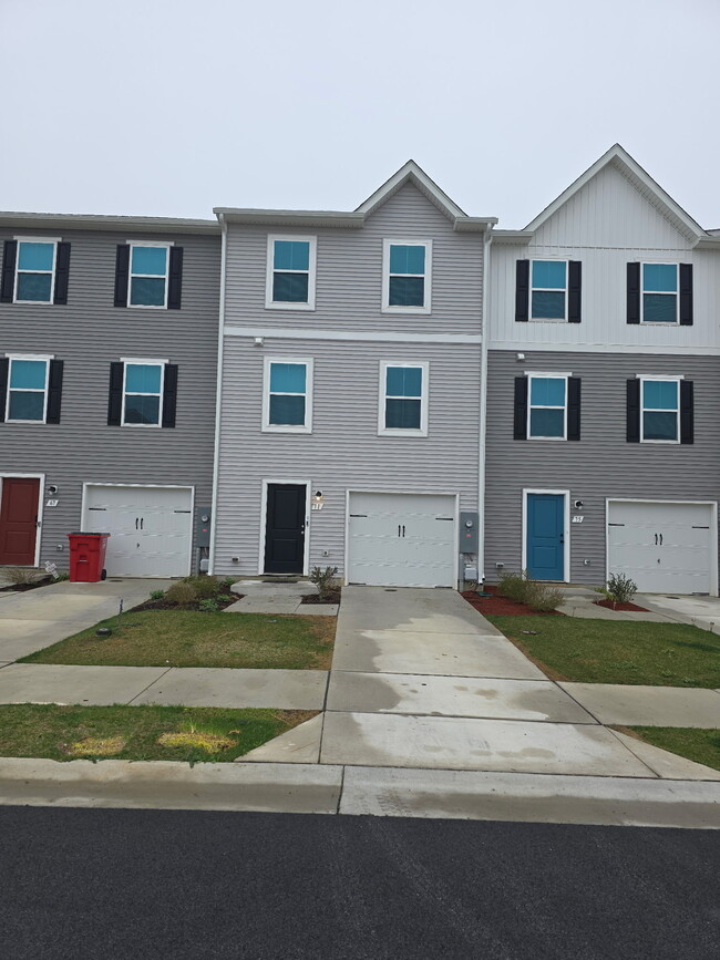 property at 71 Whimbrel Rd