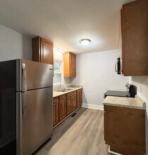 1226 Montgomery Ave in Petersburg, VA - Building Photo - Building Photo