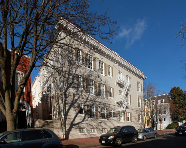 2900 Q St NW in Washington, DC - Foto de edificio - Building Photo
