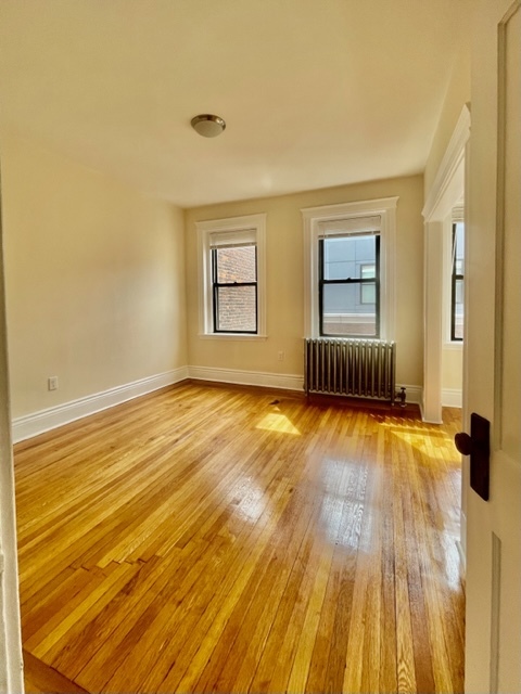 27 Park Dr, Unit 21 in Boston, MA - Building Photo - Building Photo
