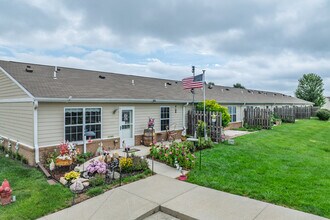 Meadow Vista Senior Villas in Altoona, IA - Foto de edificio - Building Photo