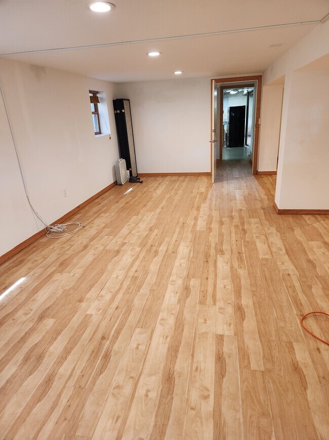 5104 N Kilbourn Ave in Chicago, IL - Building Photo - Building Photo
