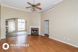 9181 Acadia Pl in Cordova, TN - Foto de edificio - Building Photo