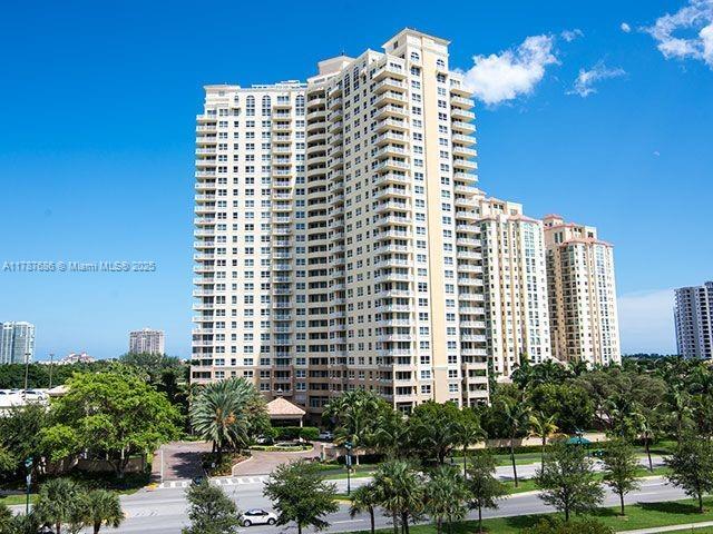 property at 19501 W Country Club Dr