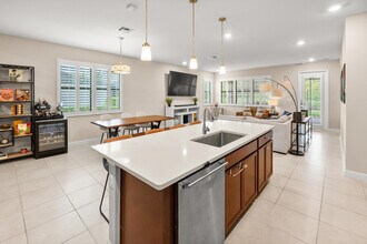 3263 Dunning Dr in Royal Palm Beach, FL - Building Photo - Building Photo