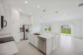 4718 Golden Knight Blvd in Kissimmee, FL - Building Photo - Building Photo