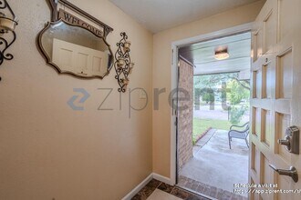 10431 Odessa Dr in Sugar Land, TX - Building Photo - Building Photo