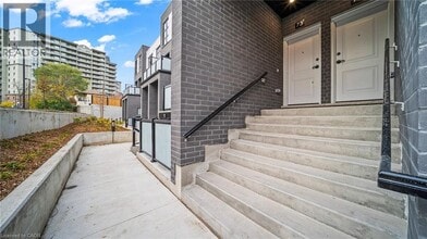 31 Mill St in Kitchener, ON - Building Photo - Building Photo