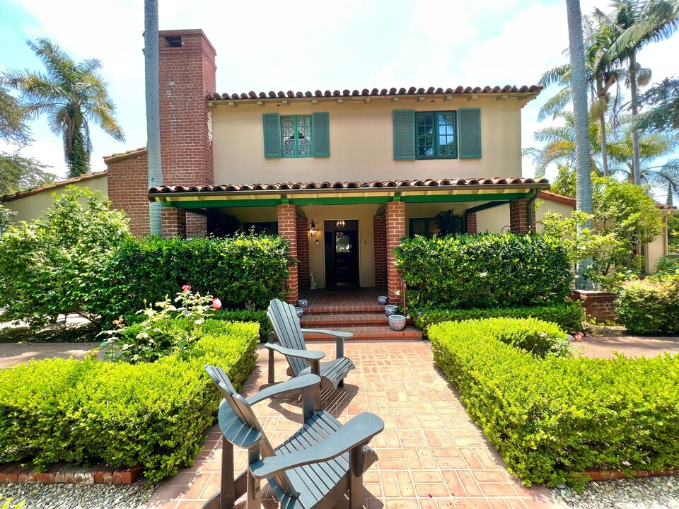 4101 Pacific Ave in Long Beach, CA - Building Photo