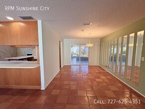 7266 Orkney Ave N in St. Petersburg, FL - Building Photo - Building Photo