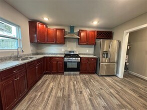 1406 3rd St in Galena Park, TX - Building Photo - Building Photo