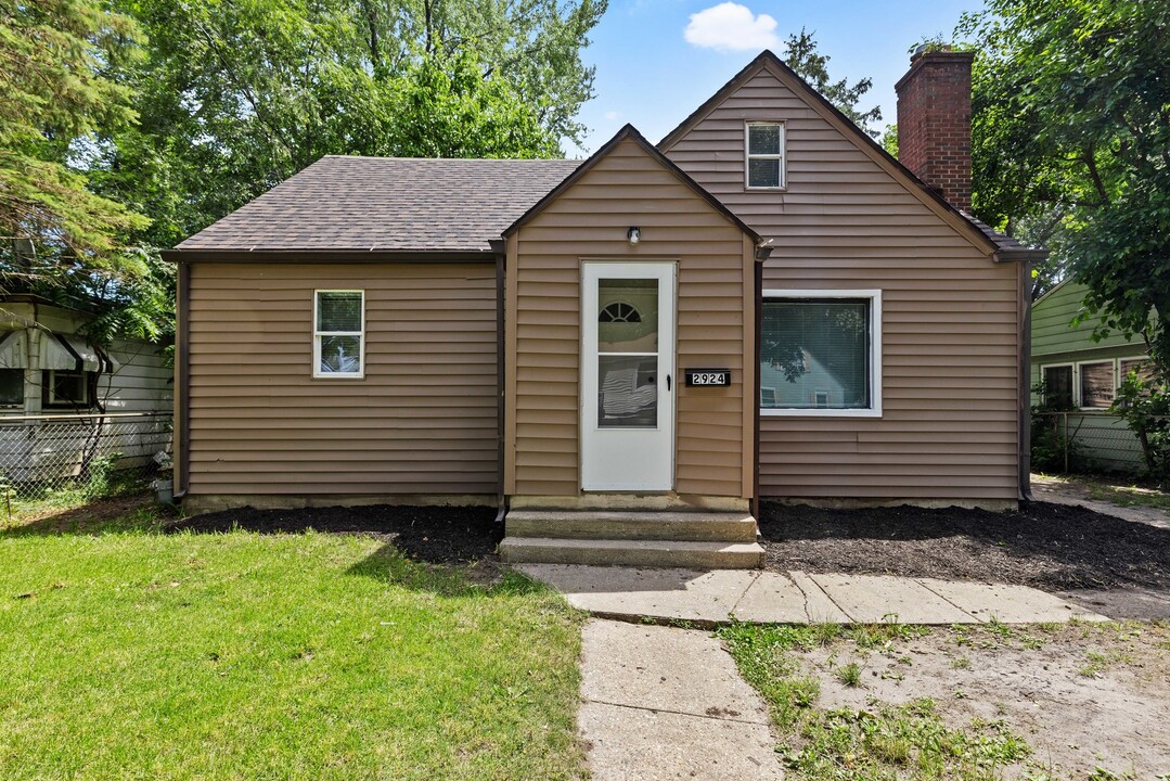 2924 Arcadia Terrace in Rockford, IL - Building Photo