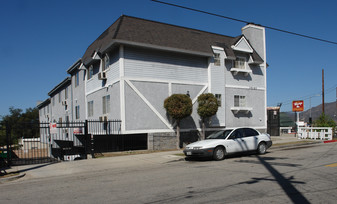 10205 Plainview Ave Apartments