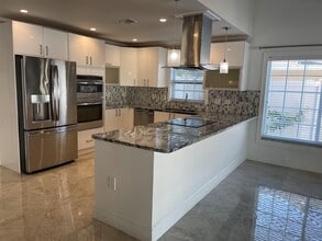 3268 Buckhorn Dr in Clearwater, FL - Building Photo - Building Photo