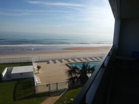 901 S Atlantic Ave, Unit #207 in Ormond Beach, FL - Building Photo