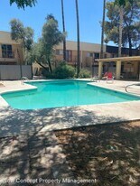 1341 E Fort Lowell Rd in Tucson, AZ - Building Photo