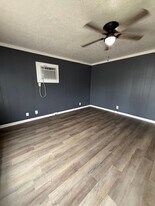 124 S Ford St in Gallatin, TN - Building Photo
